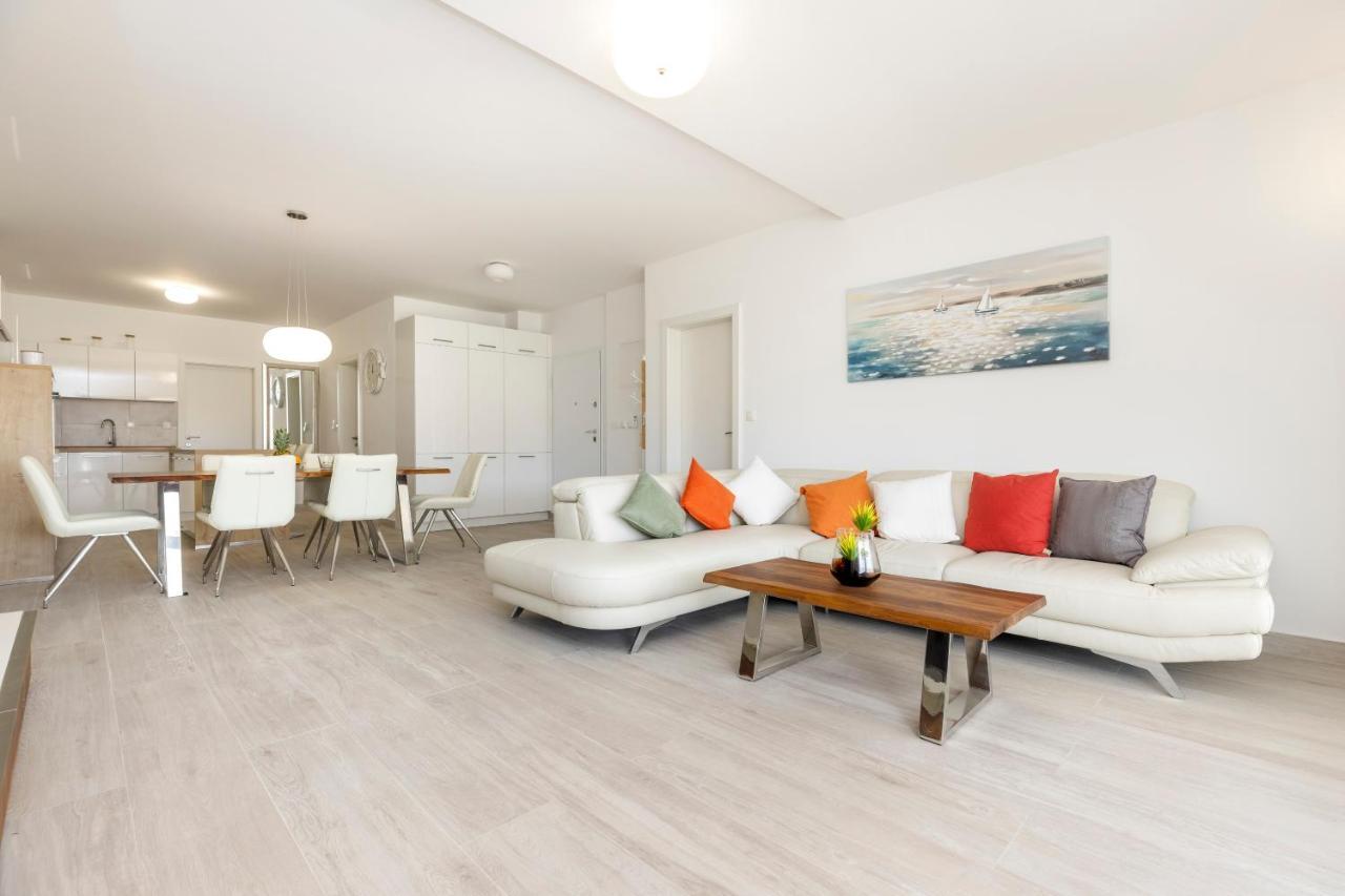 Apartments Tony Mali Losinj Exterior photo